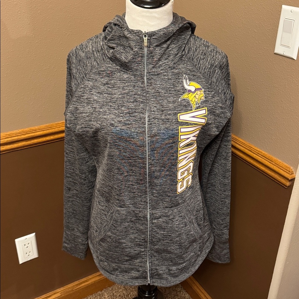 NFL Team Apparel Vikings Women’s Hoodie - Picture 3 of 5